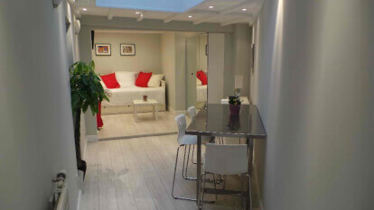 large-fully-furnished-studio-schuman-eu-district- CU230Dst